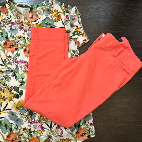 The Limited Outfit - Picture 2 of 2